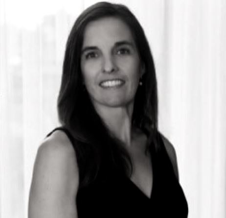 headshot of Kim Pezzetti, Director of Practice Development at Cartessa Aesthetics